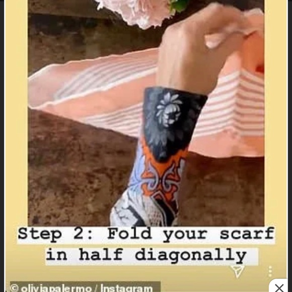 Gucci square scarf🖤 - Picture 12 of 12